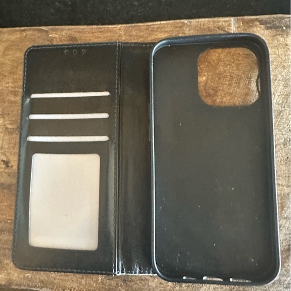 Apple IPhone 14 Pro Phone Case-Anime design. - Picture 5 of 12